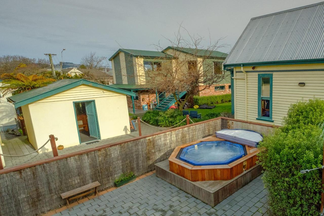 The Old Countryhouse Christchurch Exterior foto